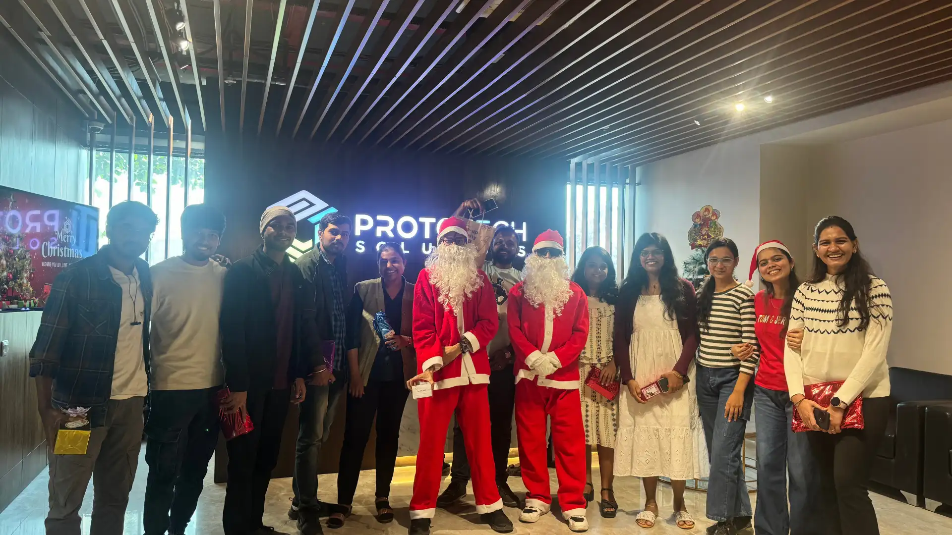 Merry Christmas – ProtoTech Solutions